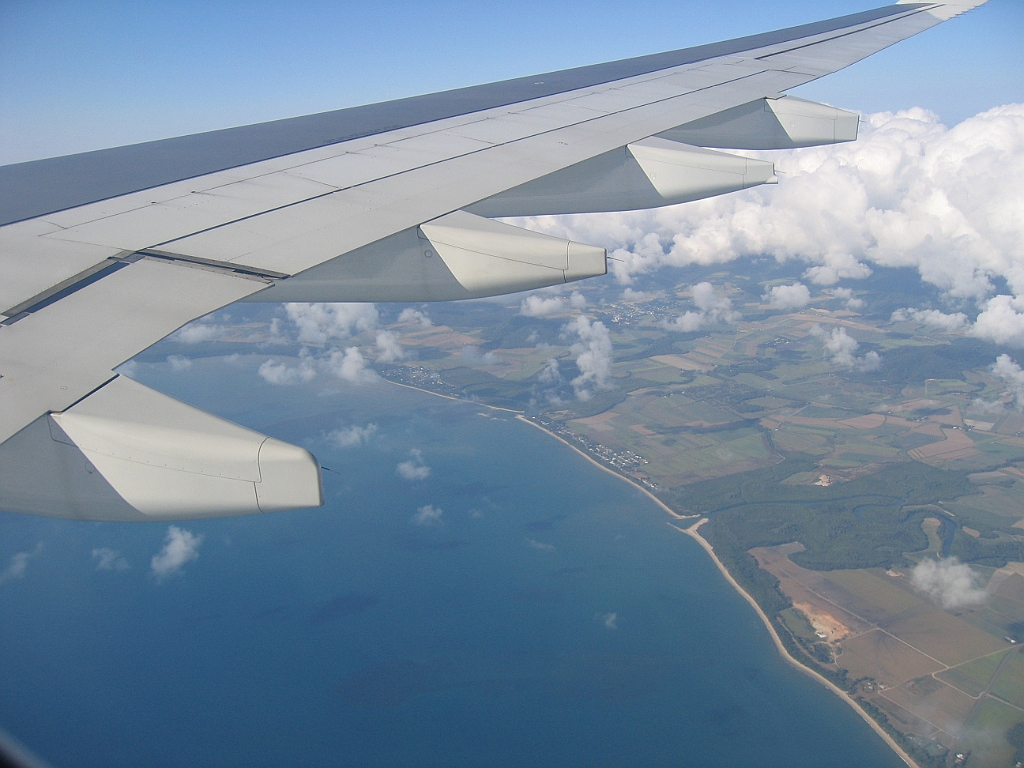 CairnsTC008 Avion.jpg